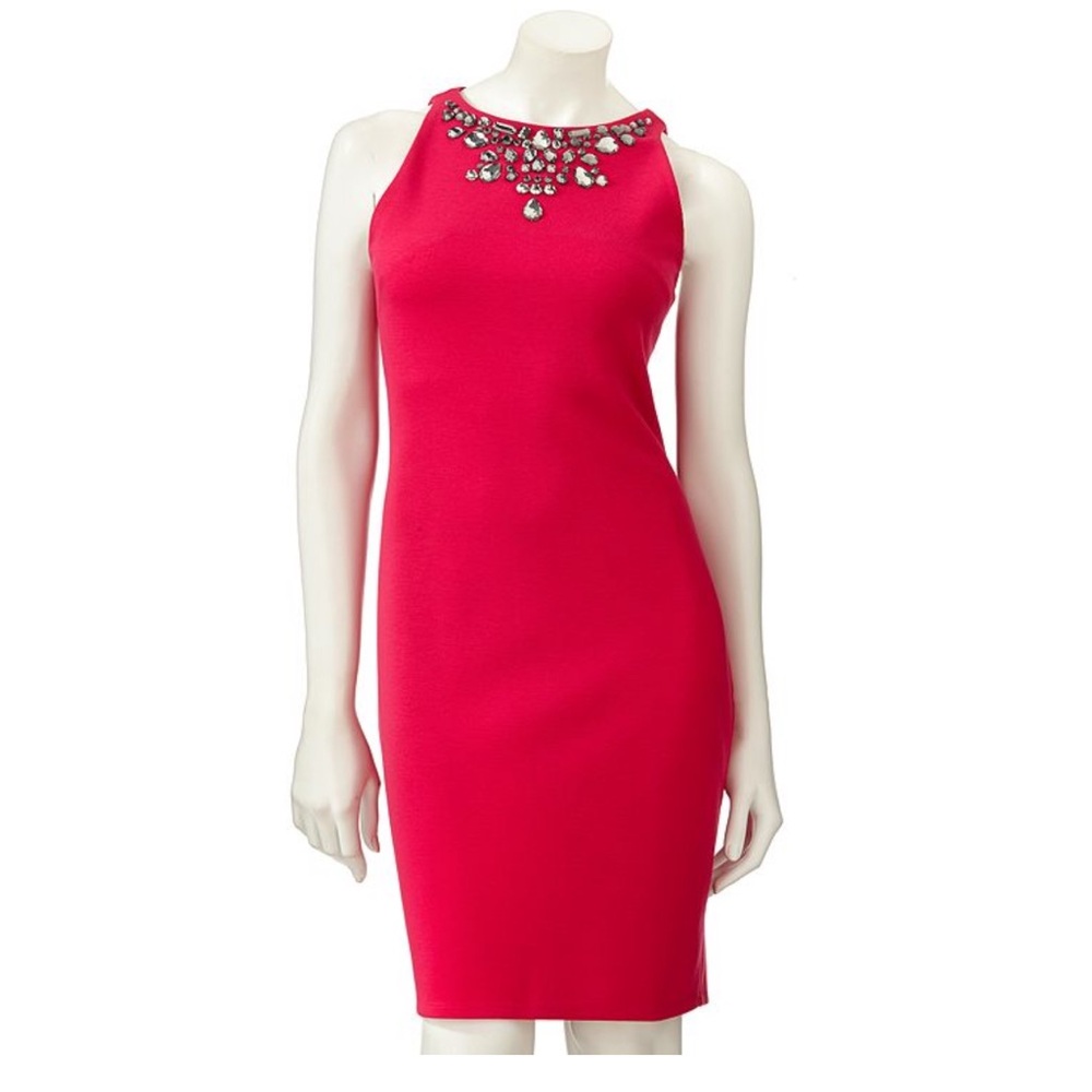 Elegant Pink Sleeveless Dress